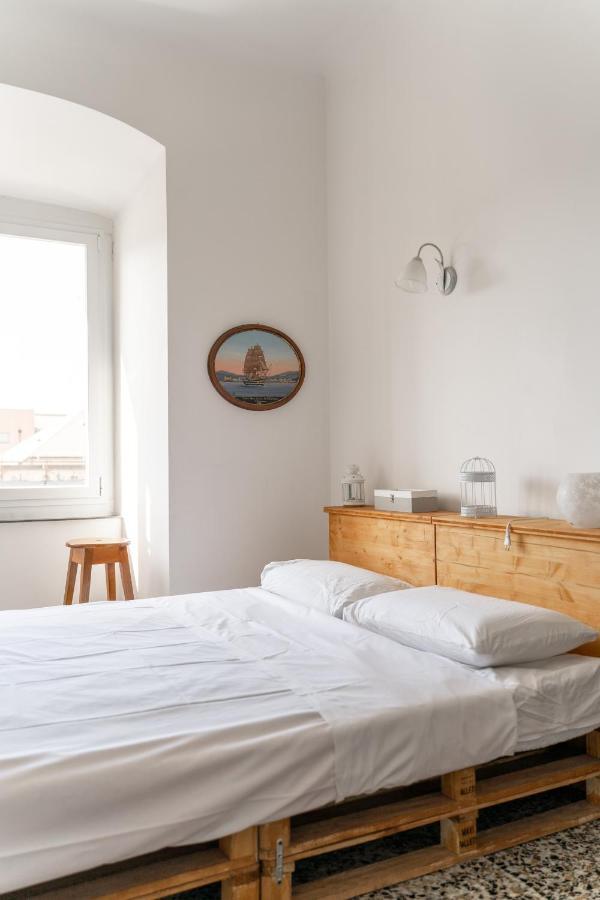 Niu Sunny Apartment 热那亚 外观 照片